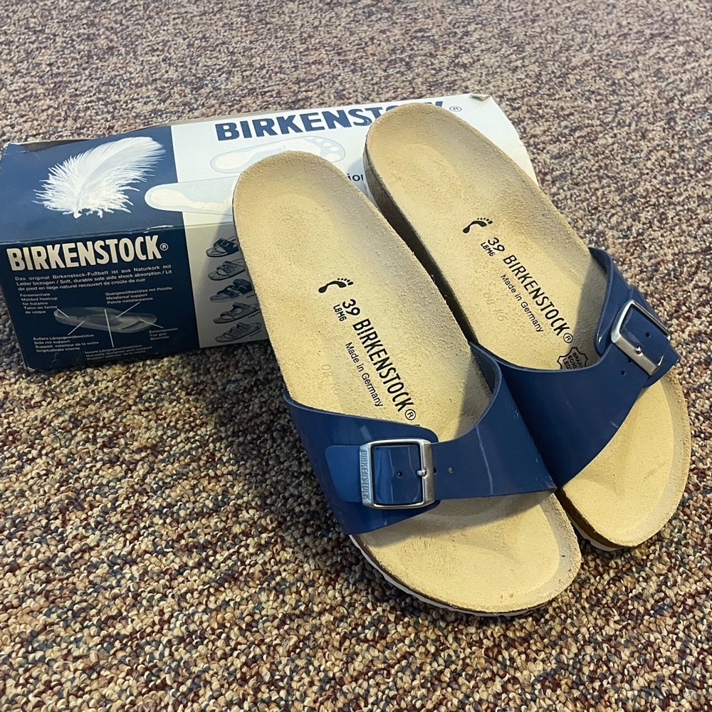 Blueberry patent Madrid Birkenstocks
